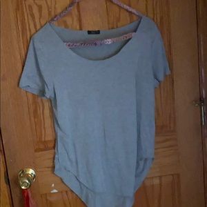 Short sleeve gray tee